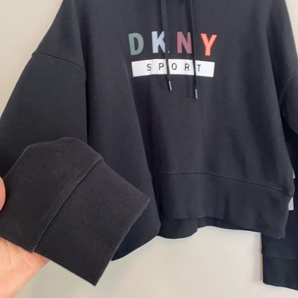 NWT DKNY Sport Cotton Logo Cropped Hoodie Size L - Picture 7 of 15